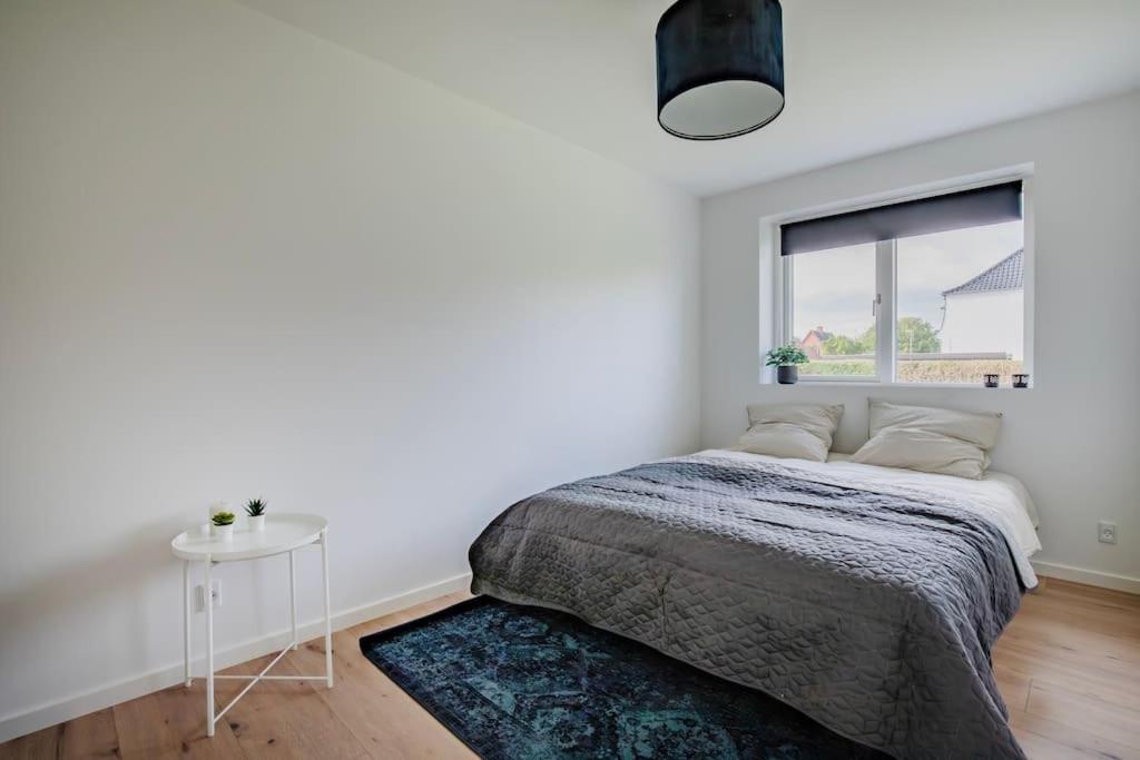 Spacious Family House Apartment *